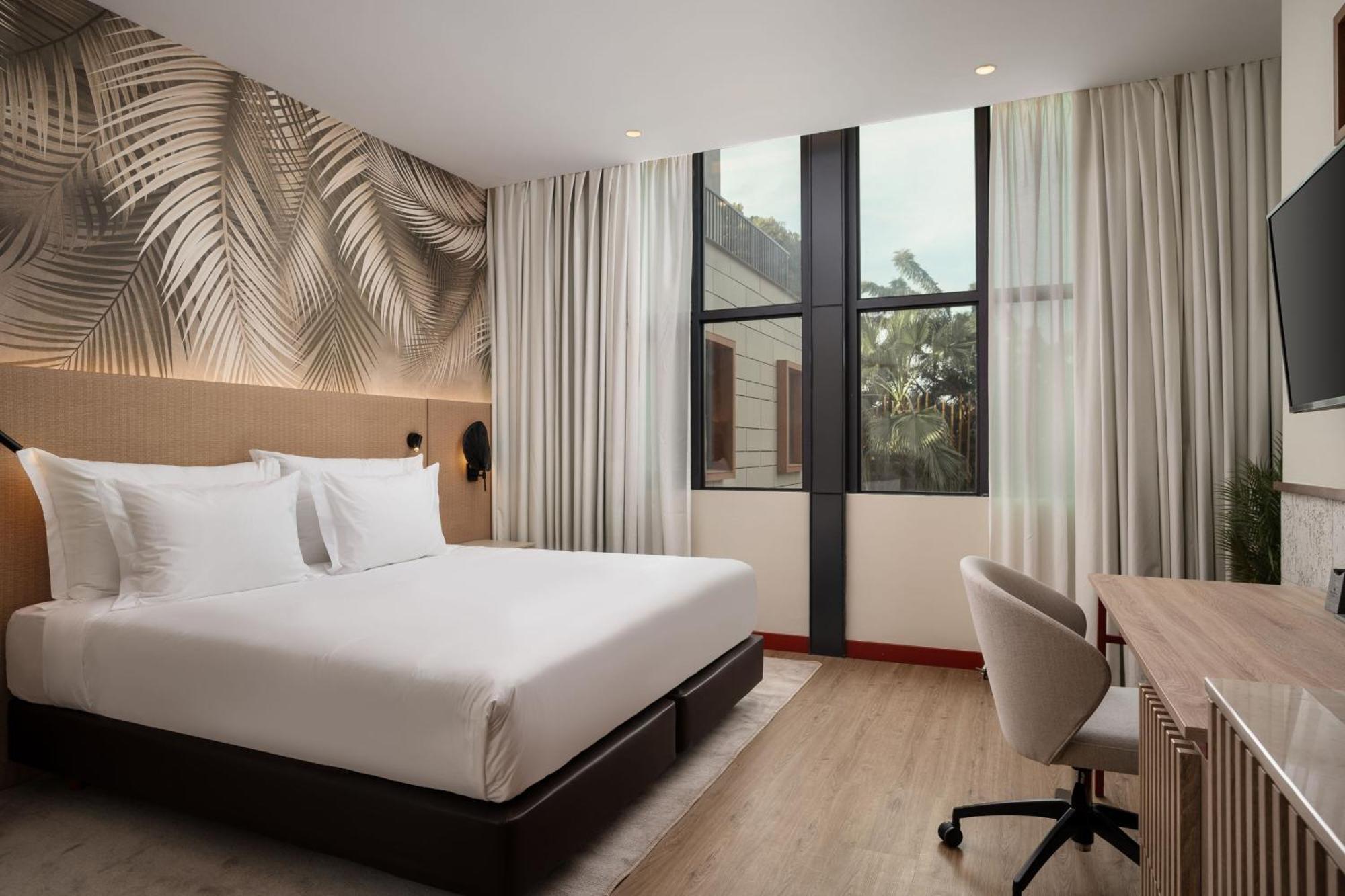 Protea Hotel By Marriott Luanda Ngoại thất bức ảnh